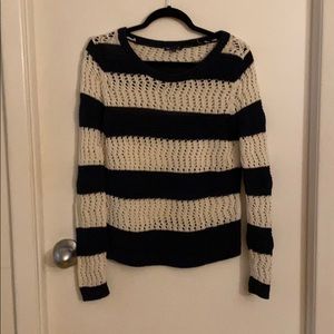 Gap crochet sweater